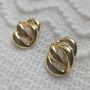 Vintage Gold Plated Intetlocking Loop Earings